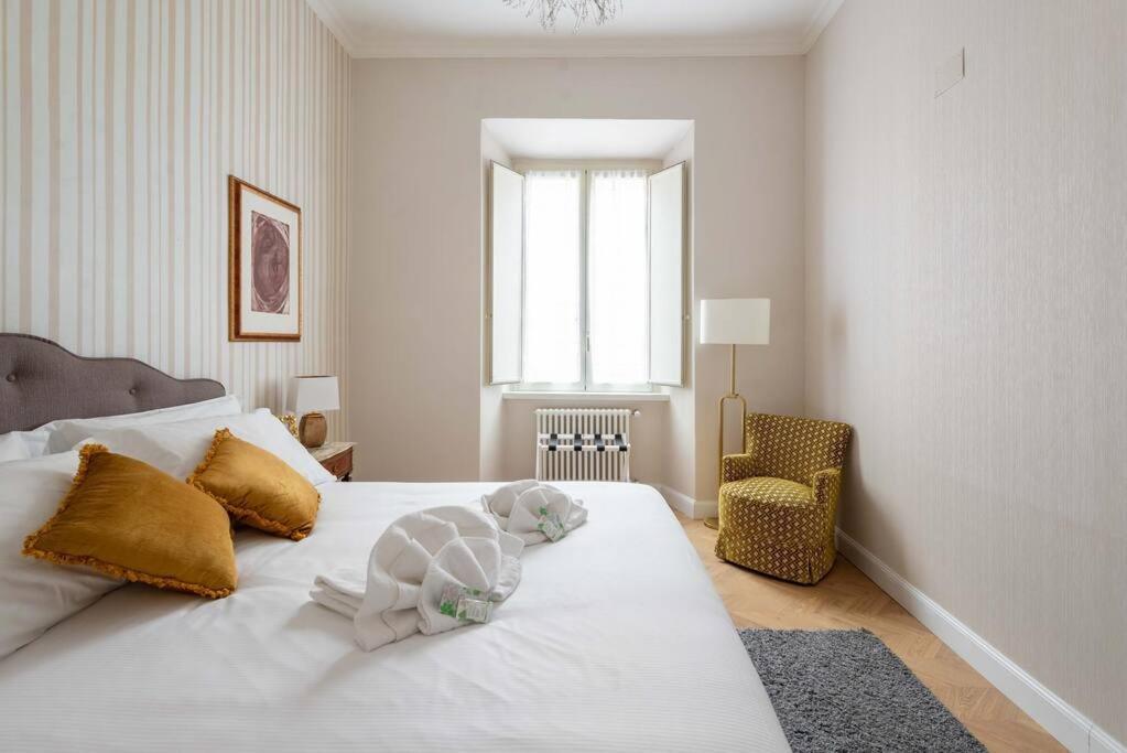Colosseum 10Steps Away, Marco Aurelio Luxury House 로마 외부 사진